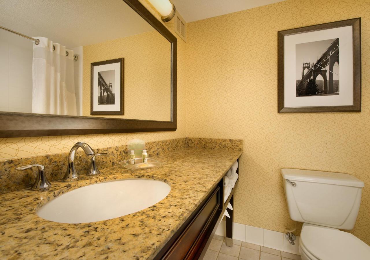 Holiday Inn Portland-Airport I-205 By Ihg Екстер'єр фото